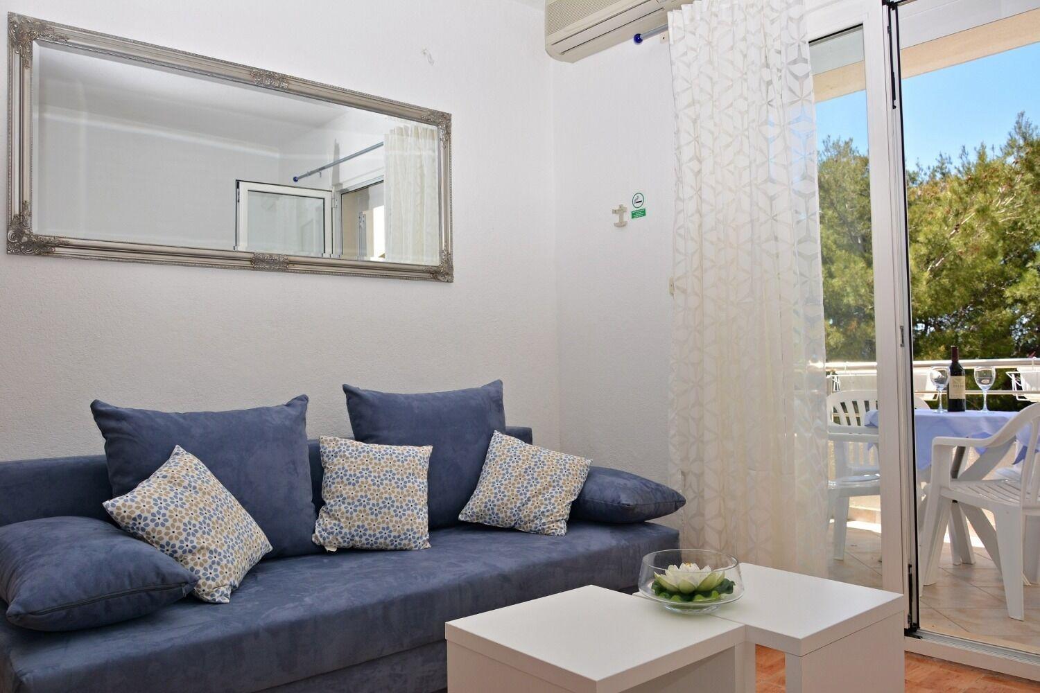 Apartments Ivi - 100 M From Pebble Beach Drašnice Eksteriør billede